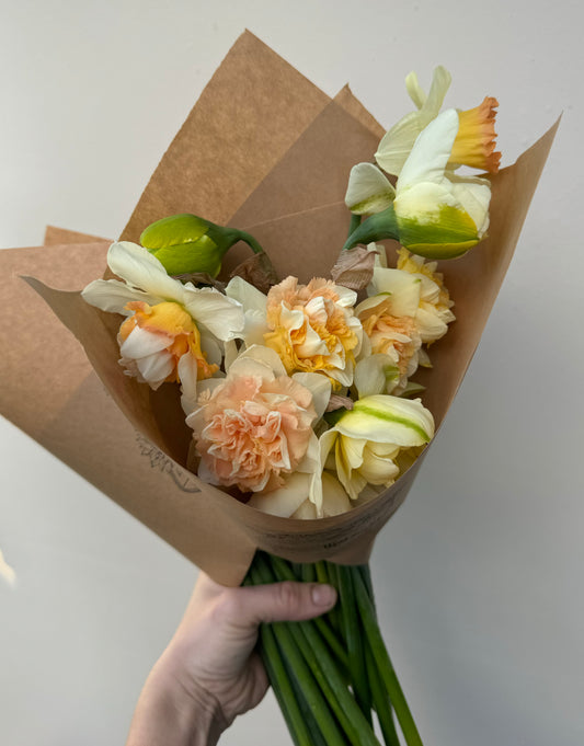 Spring bouquet subscription - MONDAY PICK UP